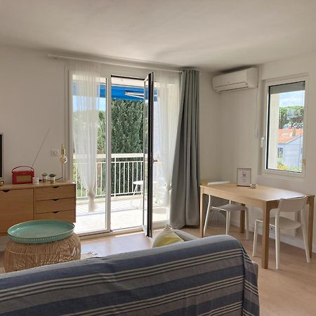 Mer & Relax - Parking - Wifi - Terrasse - Mer Saint-Cyr-sur-Mer Exteriör bild